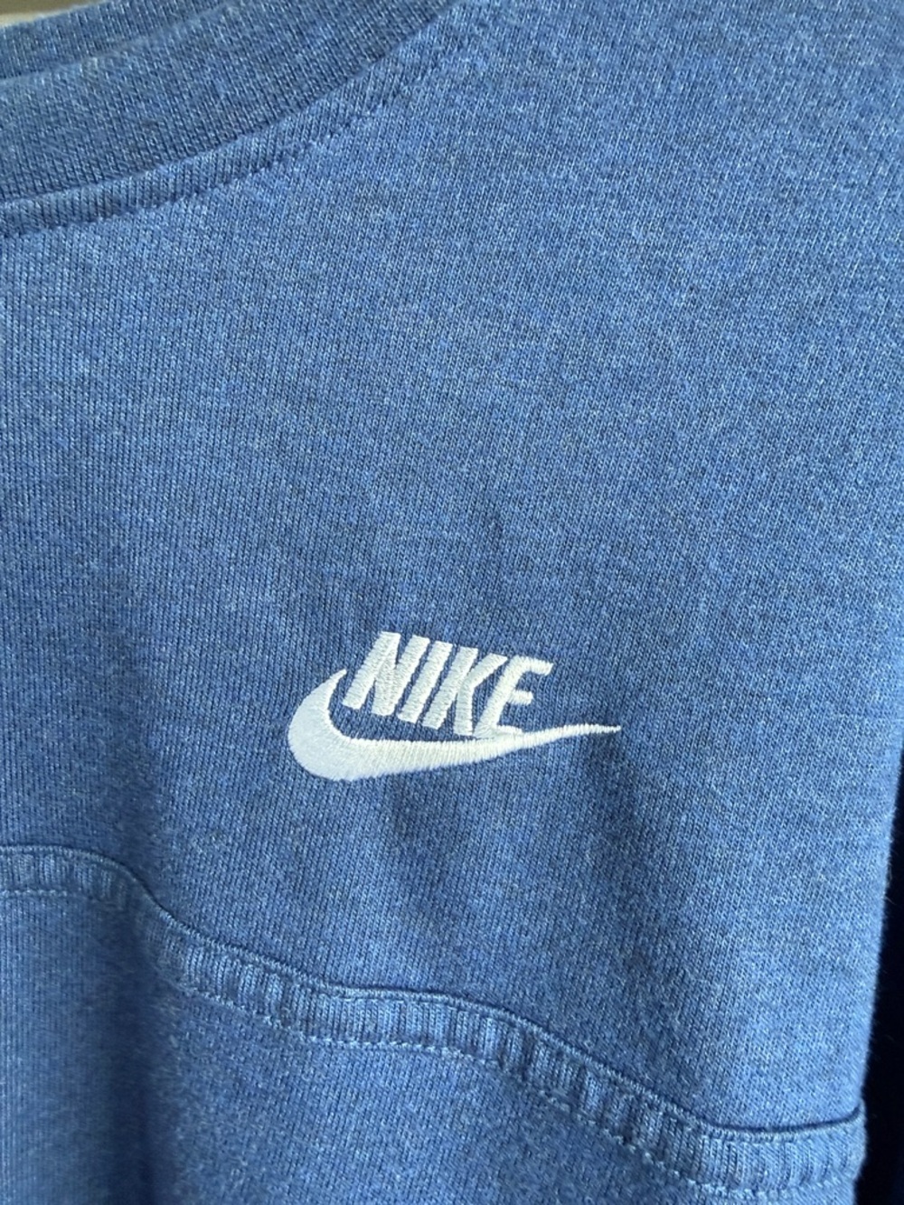 Nike Navy Blue Long-Sleeve Cropped Crewneck Light Sweatshirt size Large nwot - Picture 3 of 8